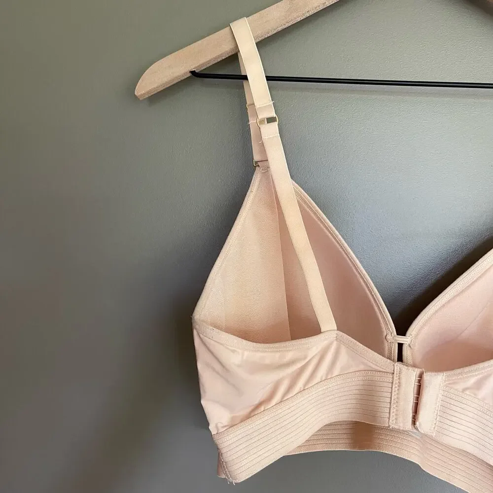 Lively All-Day Plunge Wireless Bra‎ Toasted Almond Size 38DD Nude Lightly Padded